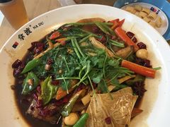 -拿渡·水煮鱼麻辣香锅(王府井奥莱·香江小镇店)