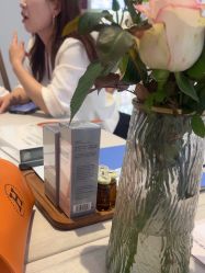 -苑苑vbeauty科技美容SPA