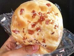 火腿软心芝士包-美心西饼(MTR旺角店)