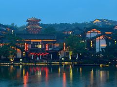 -茅山东方盐湖城景区