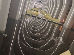 -涨巢·潮玩水疗局