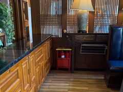 -八府香鸭·啫啫煲(华山路店)