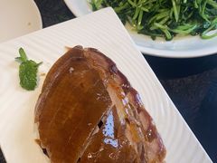 -正德楼果木烤鸭·渔家菜(东港店)