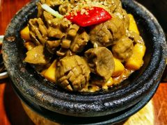 石锅手打牛肉丸-潮堂(环球金融中心店)