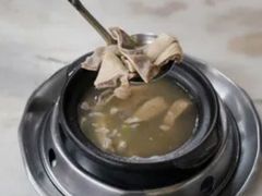 -新峰肉骨茶(总店)