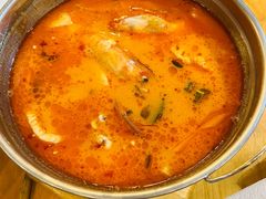 -席娜卡琳火车铁道夜市