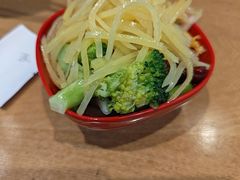 -三好食堂(煎饺·馄饨·肉饼米线·盛世广场店)