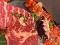-轻烧烤肉(光谷步行街店)