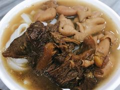牛腩猪肠河粉-珍珍小食店(西华路店)