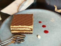 -LES ELITES 英集荟(南京西路店)