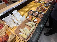 -七鲜超市(瑞虹天地太阳宫店)