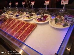 -野山舂·贵州现舂酸汤火锅(鸿通城店)