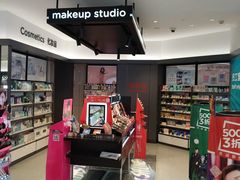 -新亚购物广场(商埠路步行街店)
