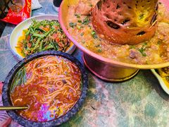 -浩海火燒雲傣家菜(芮欧百货店)