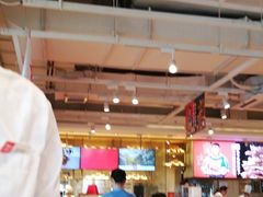 大堂-西贝莜面村(金隅嘉品mall店)