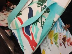 -星巴克(杭州西湖银泰1F店)