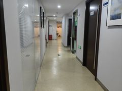 -瑞尔齿科(东方广场诊所)