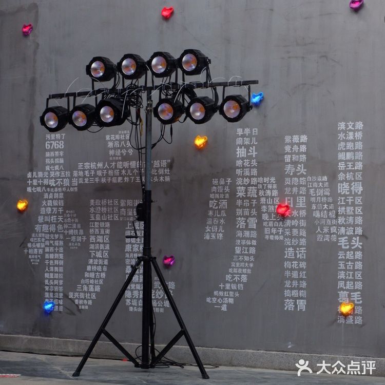 杭州12000方超大复古美食城,吃喝玩乐拍照攻略