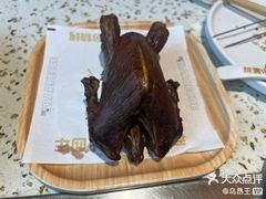 -小董哥烤串·爆汁大油边(故宫店)