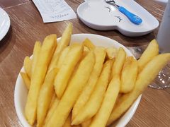 -布鲁豪斯亲子欢乐家庭餐厅