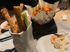 -穹六人间 people 6(岳阳路店)