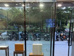 -沐渔二手奢侈品黄金手表包包回收·中古店(广州塔店)