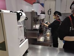 -须尽欢·冰淇淋&中国茶(翔殷路店)