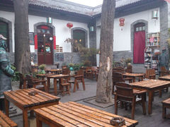 -七贤国际青年旅舍(西七路分店)