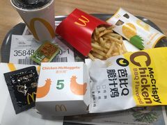 -麦当劳(金稻田路餐)