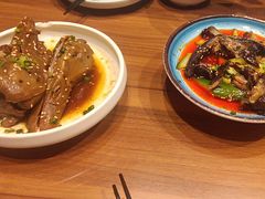 -川流不息·地道川菜·小龙虾(新松江路店)