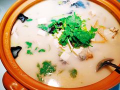 -姜君·千岛湖鱼头馆(浦东大道店)