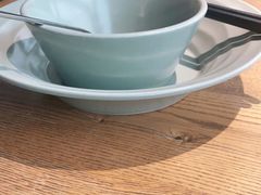 -蜜桃餐厅·伴山(湖滨商业街店)