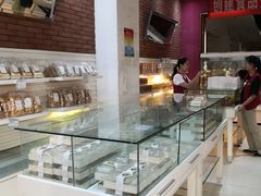 面包甜点陈列柜-曹祥泰(解放路店)