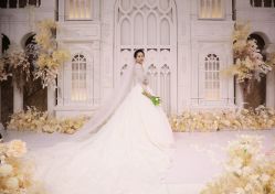 -喜喜婚纱HAPPINESS STUDIO奢定馆(海淀体验馆)