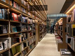 -茑屋书店(天目里店)