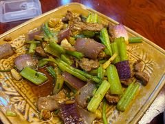 -苗湘食府(十年店)