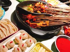 -钢管厂五区小郡肝串串香(奥克斯广场锦城万达店)