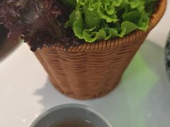 -洪氏嗨捞·广东猪肚鸡·椰子鸡火锅(西咸万象城店)