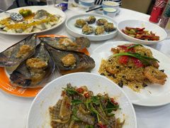 -粤盛海鲜平价店(洛溪食街店)