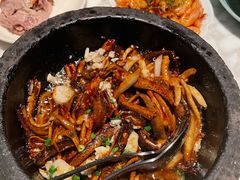 石锅传统响油鳝糊-无锡苏宁银河国际酒店-悦府65中餐厅