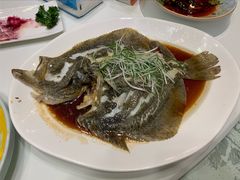 清蒸多宝鱼-东方之珠海鲜酒楼(南开店)