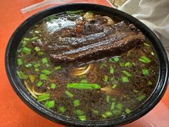大肉面-小龙大肉面馆