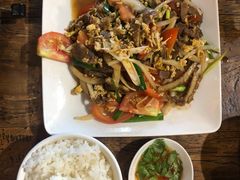 -阿飞冲浪旅店一馆