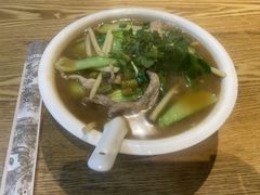 -牛八宝桂林米粉(八里庄店)