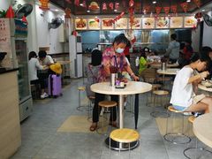 用餐区-银记肠粉店(市二宫店)