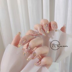 -SixOne六一日式美甲美睫