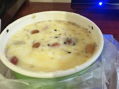 -清真老马家国华牛奶鸡蛋醪糟(正宁路店)