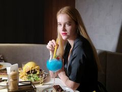 -阿妮叶李(光谷世界城店)