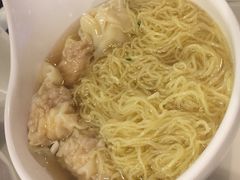 -新大咀港式茶餐厅(宝山万达店)