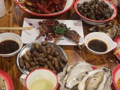 -冶建镜子·老南昌大排档·江西虾王(总店)